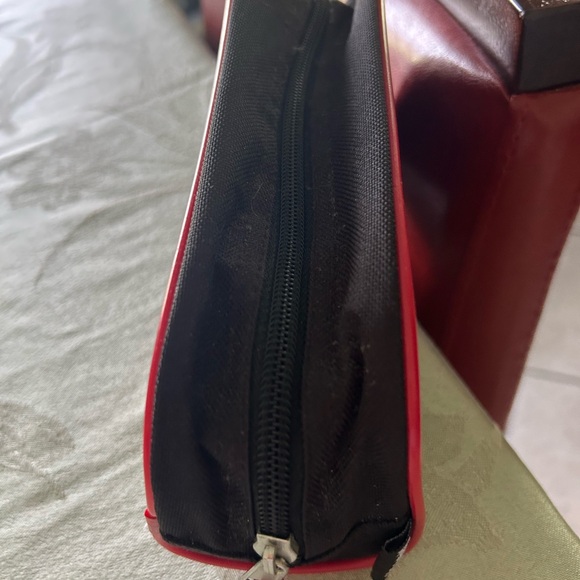 Pencil or cosmetics pouch Angry bird - Picture 2 of 4